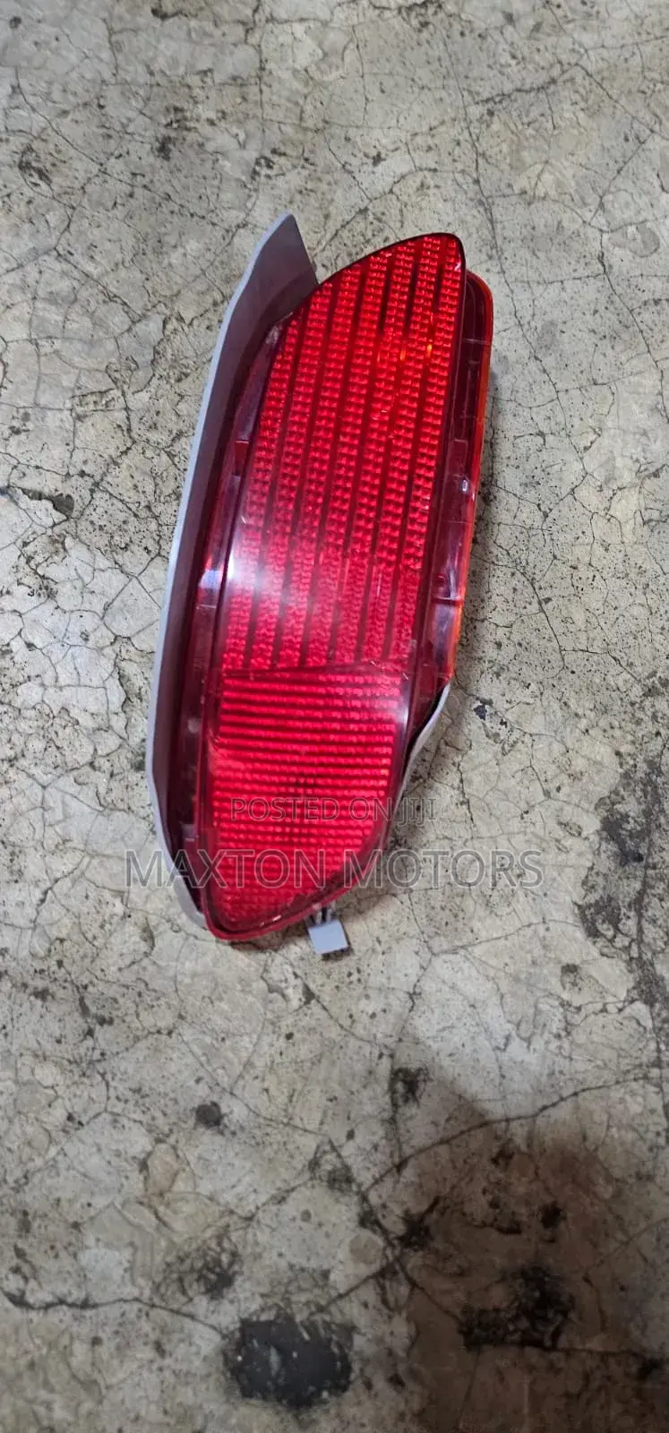 Harrier 240 Rear Bumper Reflector