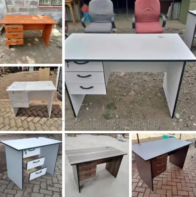 Modern Desk With Three Drawers