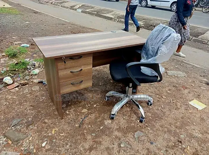 Ergonomic Mesh Office Chair and 9.9m Desk