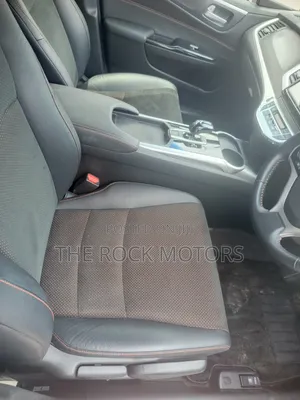 Honda Jade 2019 Orange