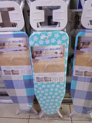 Ironing Board/Foldable Ironing Board