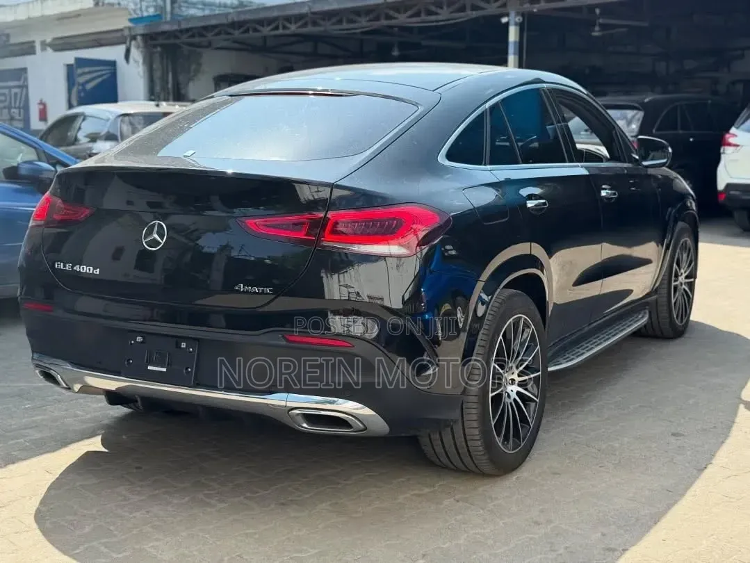 Mercedes-Benz GLE-Class GLE 400d 4MATIC 2020 Black