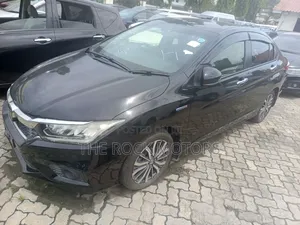 Honda Grace 2019 Black
