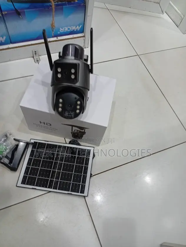 Advanced Ubox Dual Lens Outdoor PTZ Solar Camera Wifi Enabled