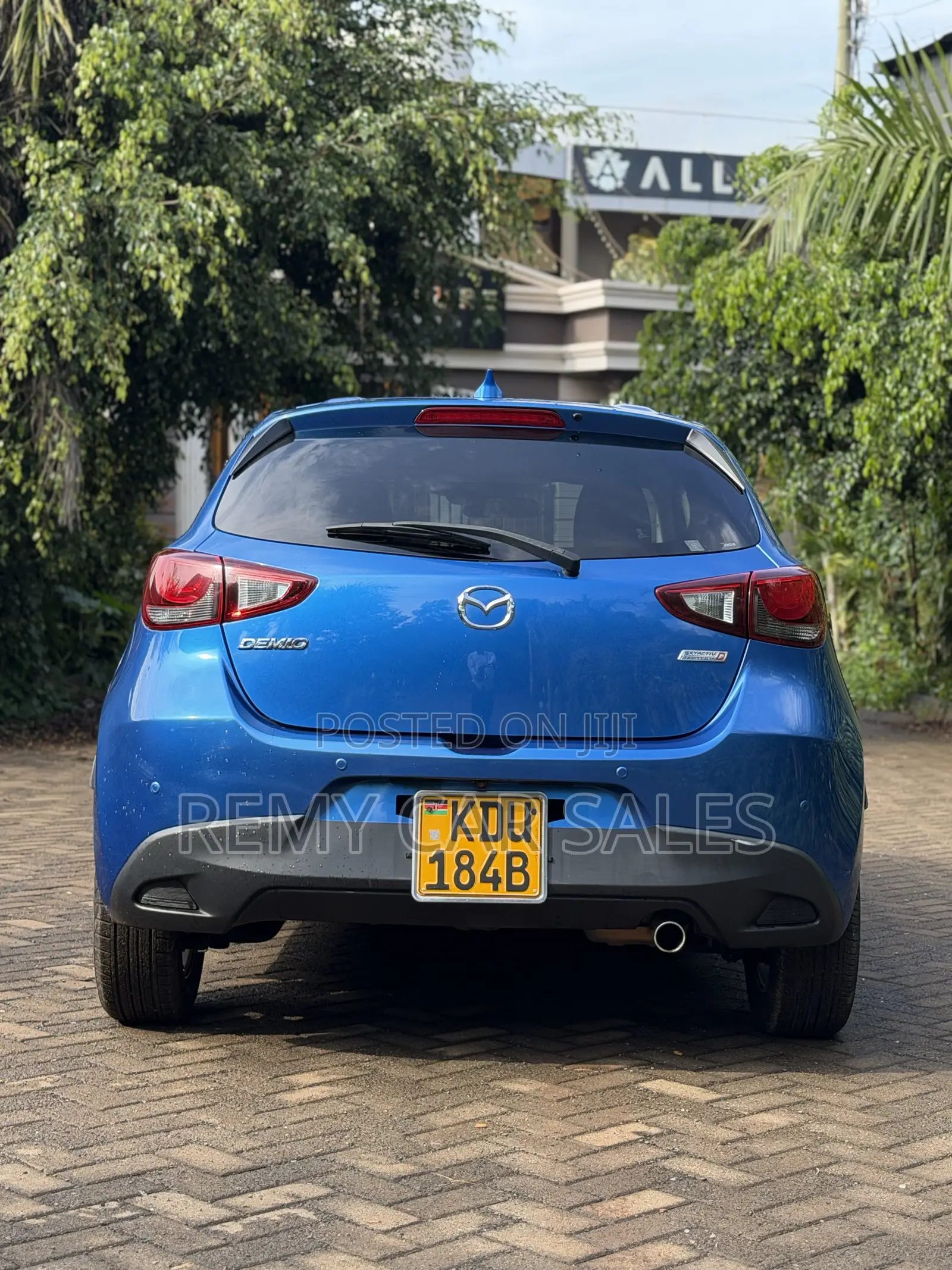 Mazda Demio 2018 Blue