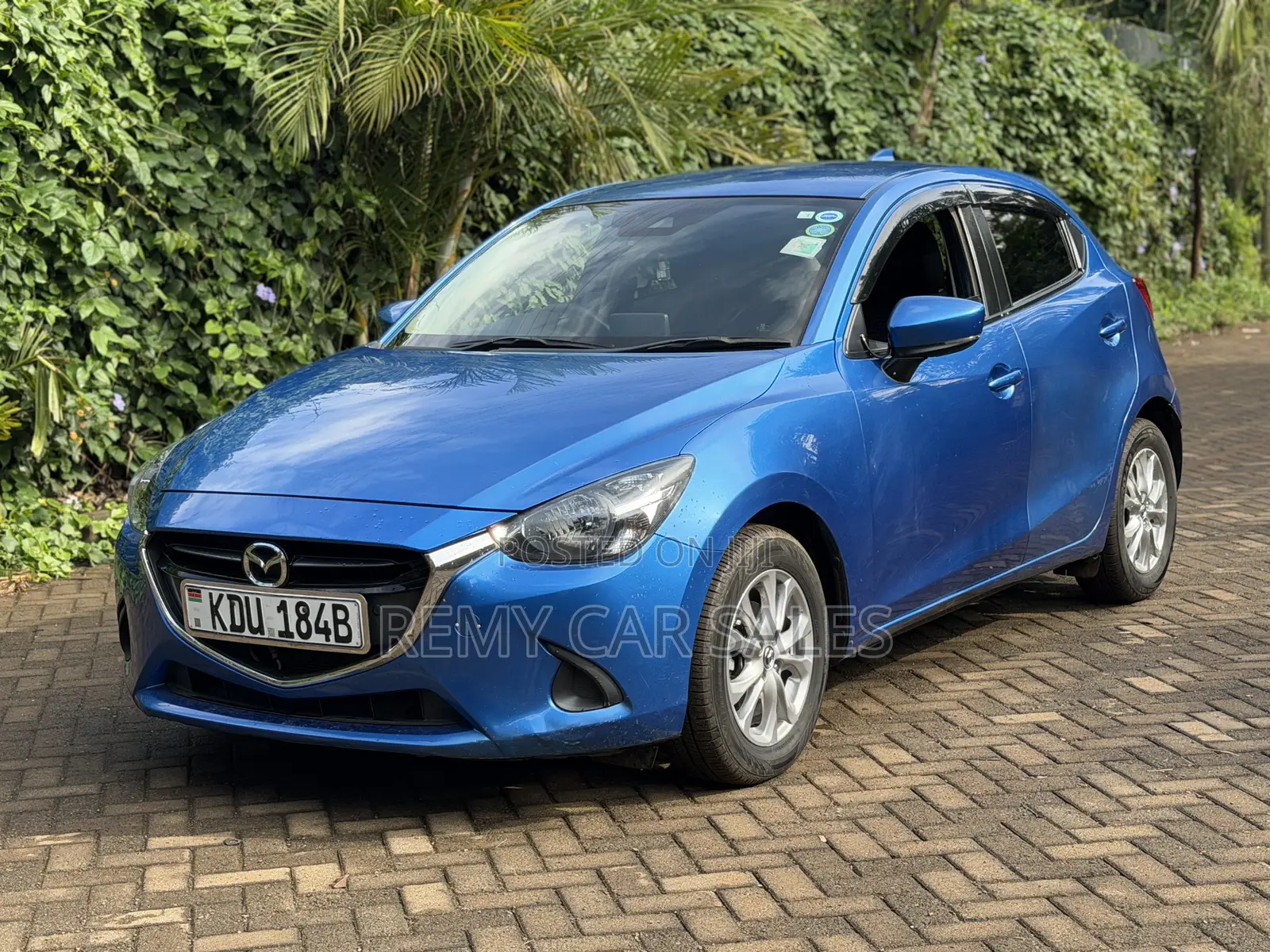 Mazda Demio 2018 Blue