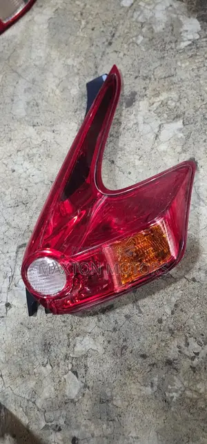 Nissan Juke 2010 Taillights