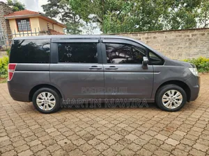 Honda Stepwgn 2015 Silver