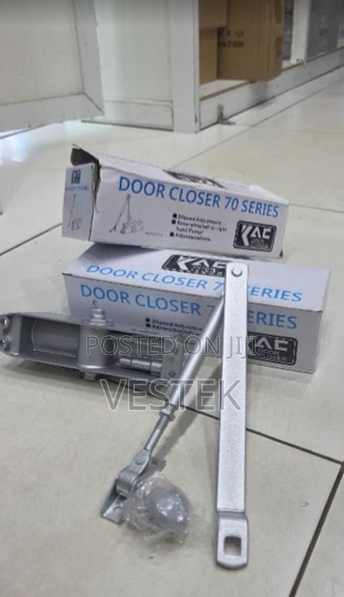 Hydraulic Automatic Door Closure Upto 65kgs