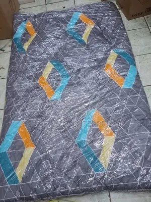 Mattress Topper, Premium Mattress Topper 4*6