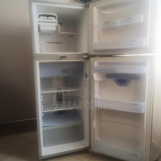 Lg Single Door 280l - thumbnail 2