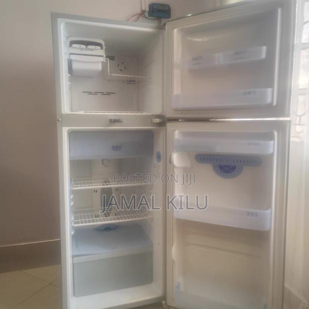 Lg Single Door 280l - thumbnail 3