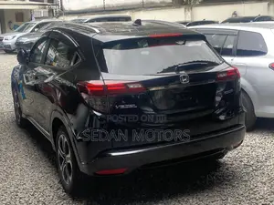 Honda Vezel 2019 Matt Black