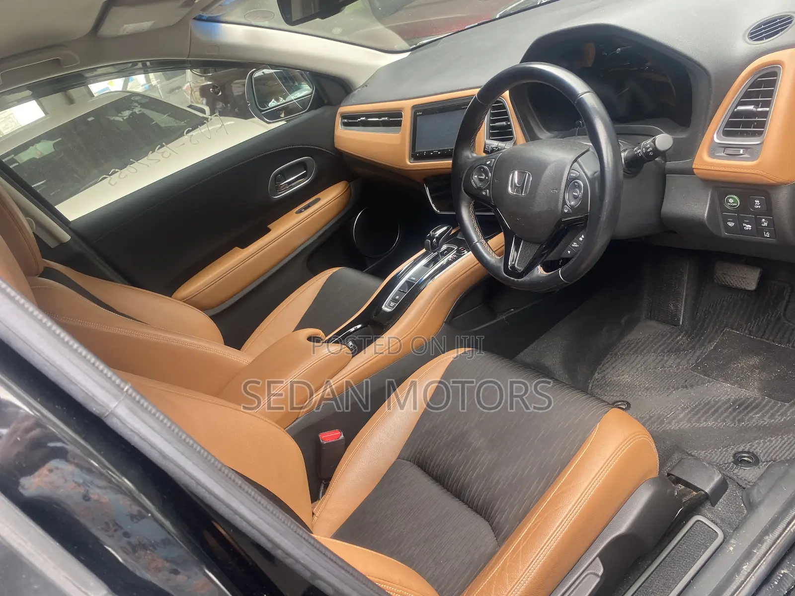 Honda Vezel 2019 Matt Black