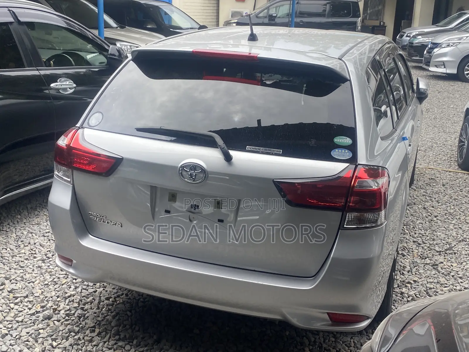 Toyota Corolla Fielder 2019 Silver
