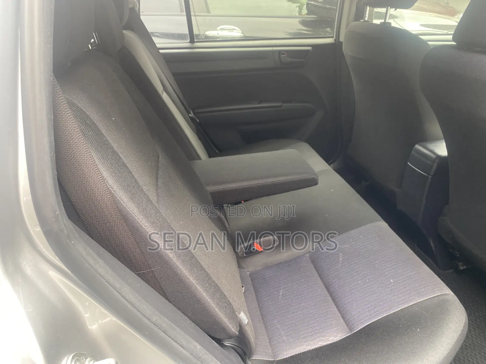 Toyota Corolla Fielder 2019 Silver