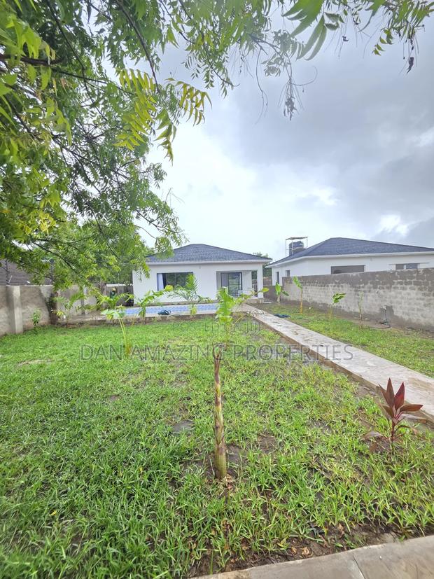 Furnished 2bdrm Villa in Lofta Rd, Diani for sale - thumbnail 3