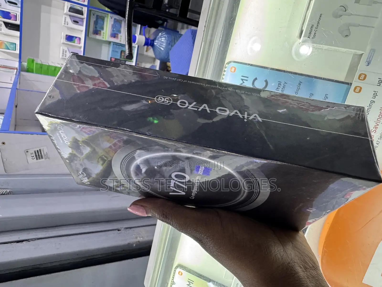 New Vivo V70 512 GB Black