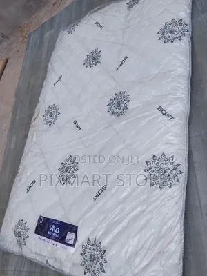4 by 6 Mattress Topper – Memory Foam