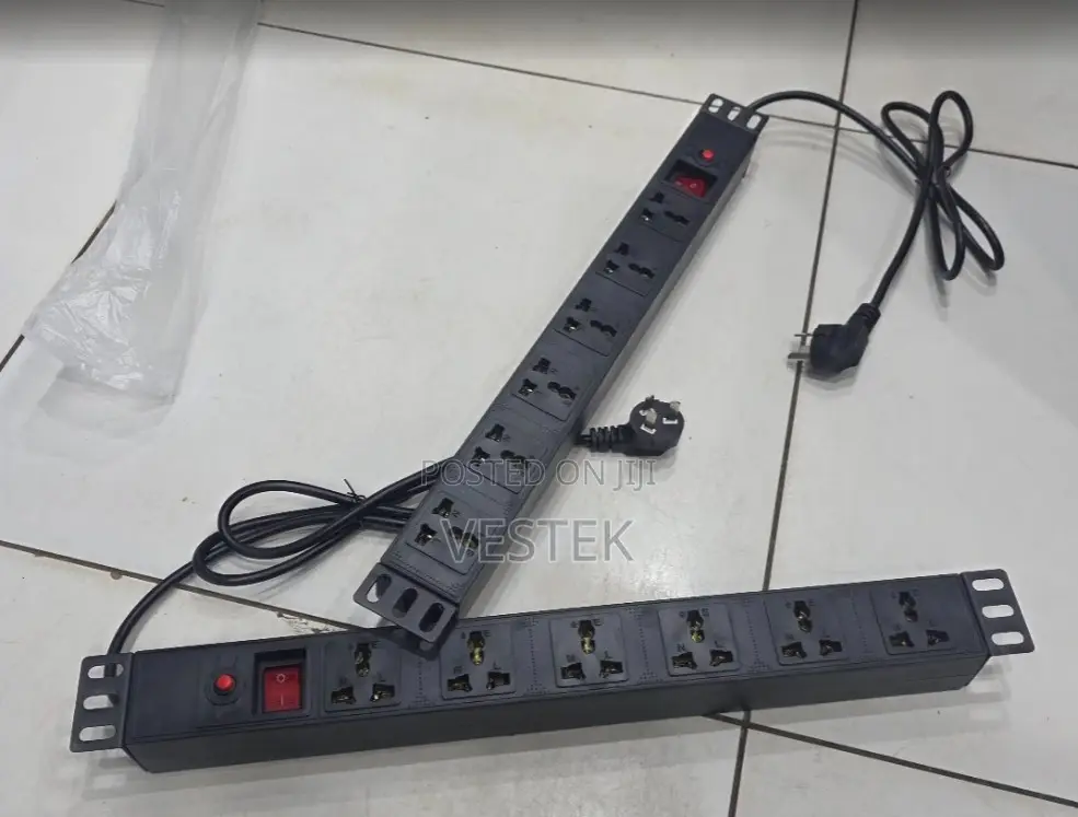 19'' 6-Port Pdu With 13a Plug 6-Way Power Distribution Unit