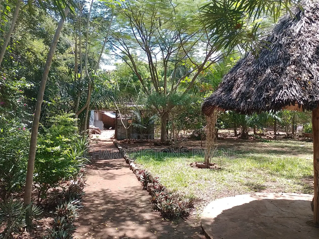1⁄4 Acre Garden Plot| Borehole | Gazebo |Walled Compound| 4km to Beach