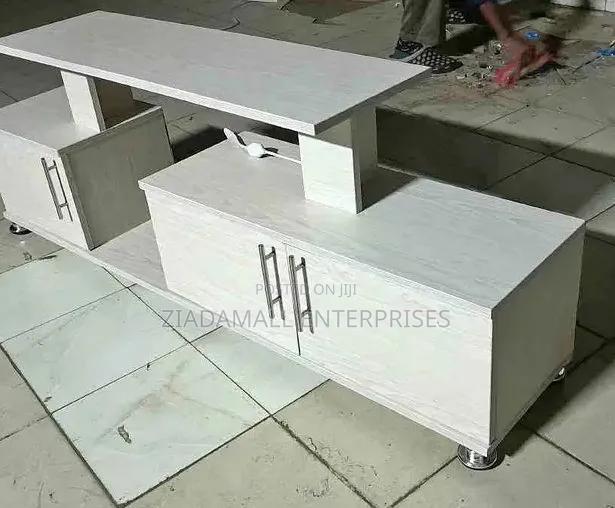 Tv Stand White Instabul 4ft With Led Lights Brand New