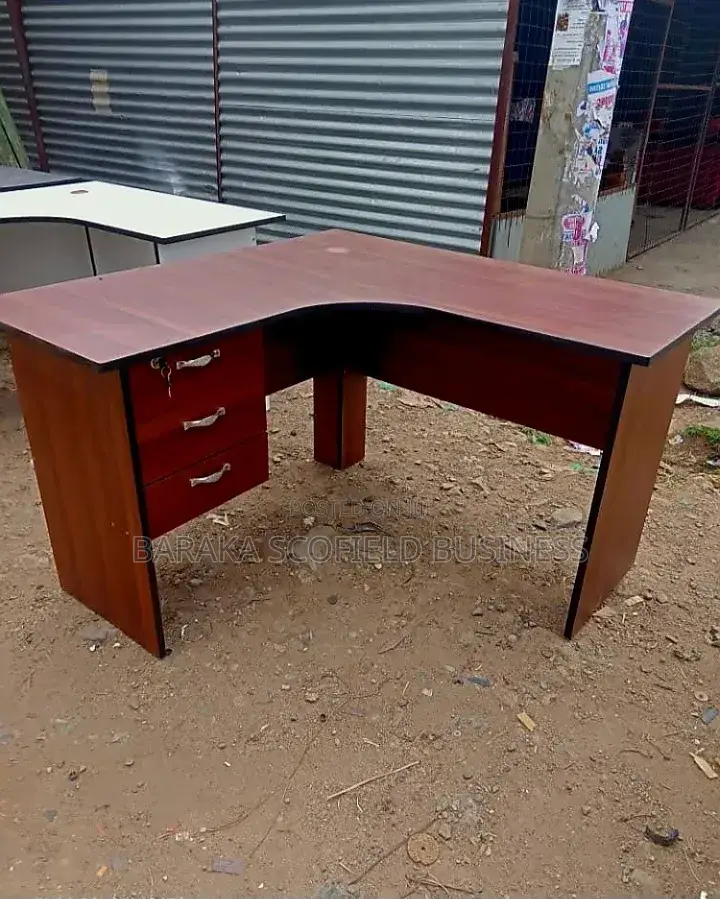 Brown L- Shaped Office Desk Tp