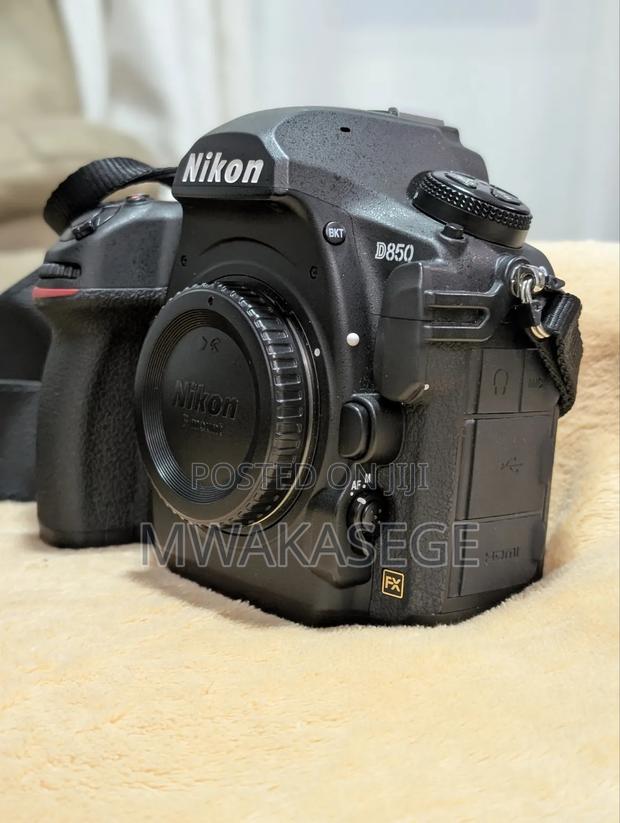 Nikon D850 - thumbnail 4
