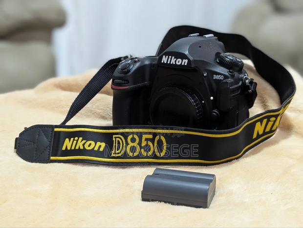Nikon D850 - thumbnail 2