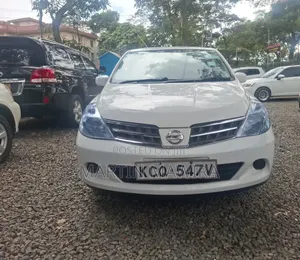 Nissan Tiida 2011 White