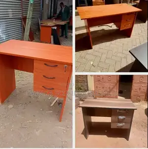 Adjustable Office Desk Hg