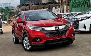 Honda Vezel 2020 Red