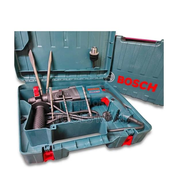 Bosch 26mm Rotary Hammer Drill With SDS Plus Bits and Case.