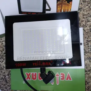 Vellmax Floodlight