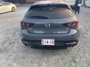 Mazda 3 2019 Blue