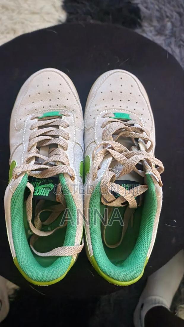 Nike Air Force 1 - main view