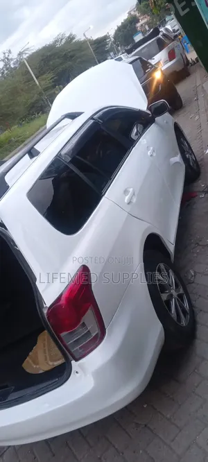 Toyota Fielder