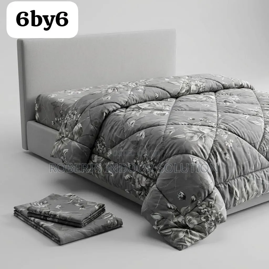 Gray Patterned Bedding Set