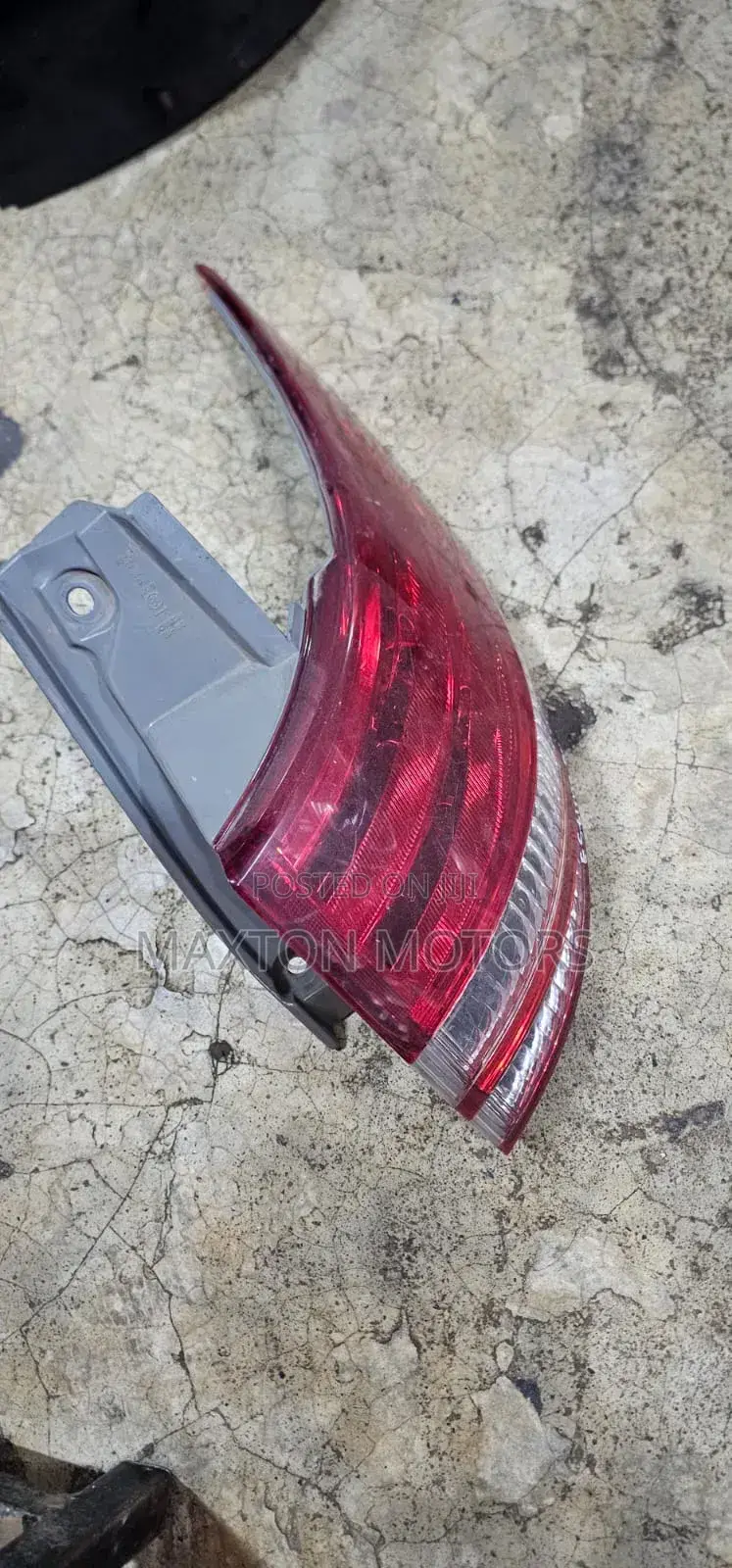 Taillight Estima 2008 ( Red )