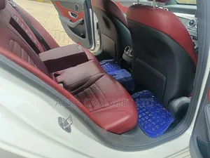Mercedes-Benz C200 2017 White