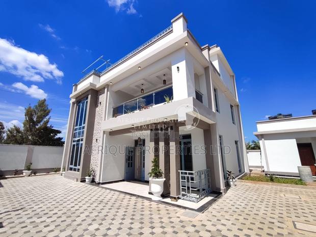 5bdrm House in Mugutha, Kimbo for sale - thumbnail 2