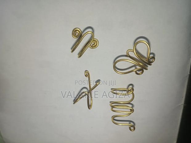 Brass Earcuff - thumbnail 2