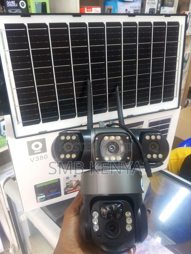V380 Outdoor Smart Solar Camera With Street Light