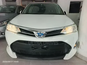 Toyota Corolla Fielder 1.5 Hybrid FWD 2019 White