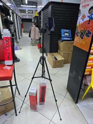Weifeng Wt-3520 Lightweight Tripod, for Cameras, Smartphonez