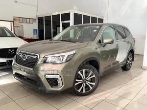 Subaru Forester 2019 Gray