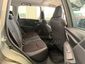 Subaru Forester 2019 Gray