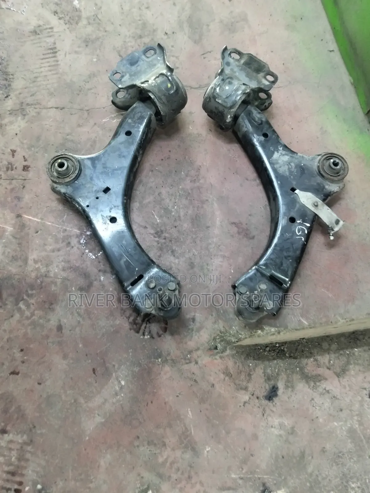 Land Rover Freelander 2front Arm