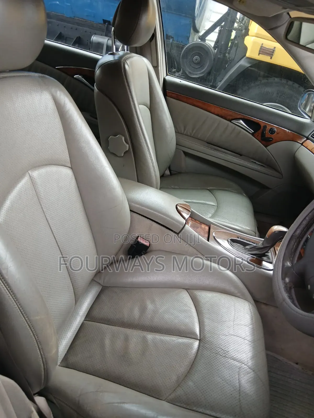 Mercedes-Benz E200 2002 Blue