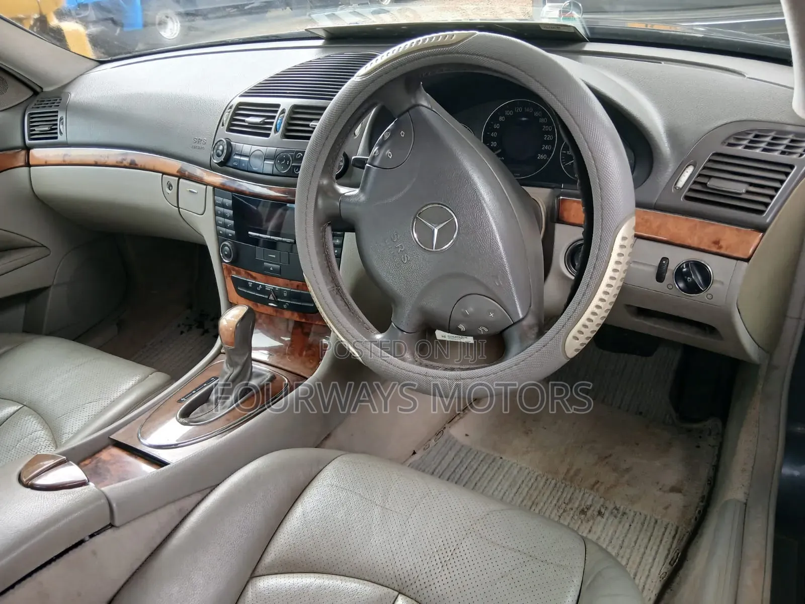 Mercedes-Benz E200 2002 Blue